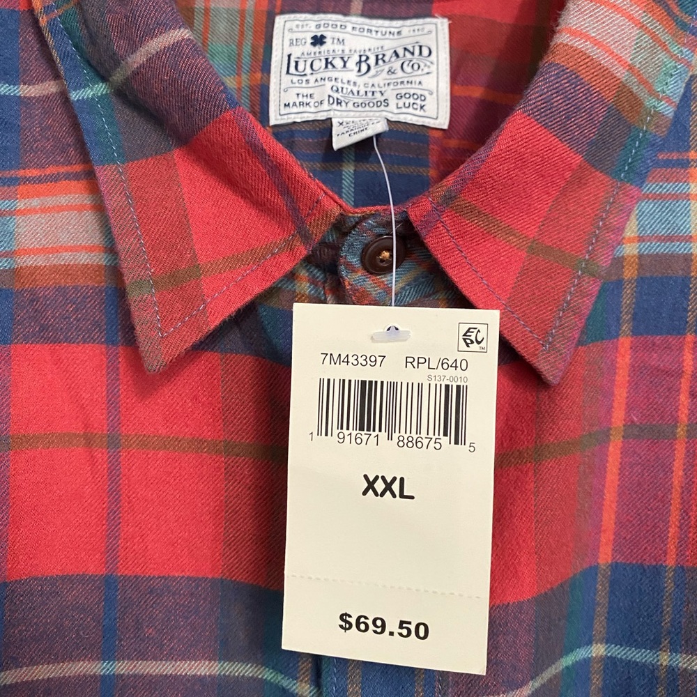 Shirt - Picture 4 of 4